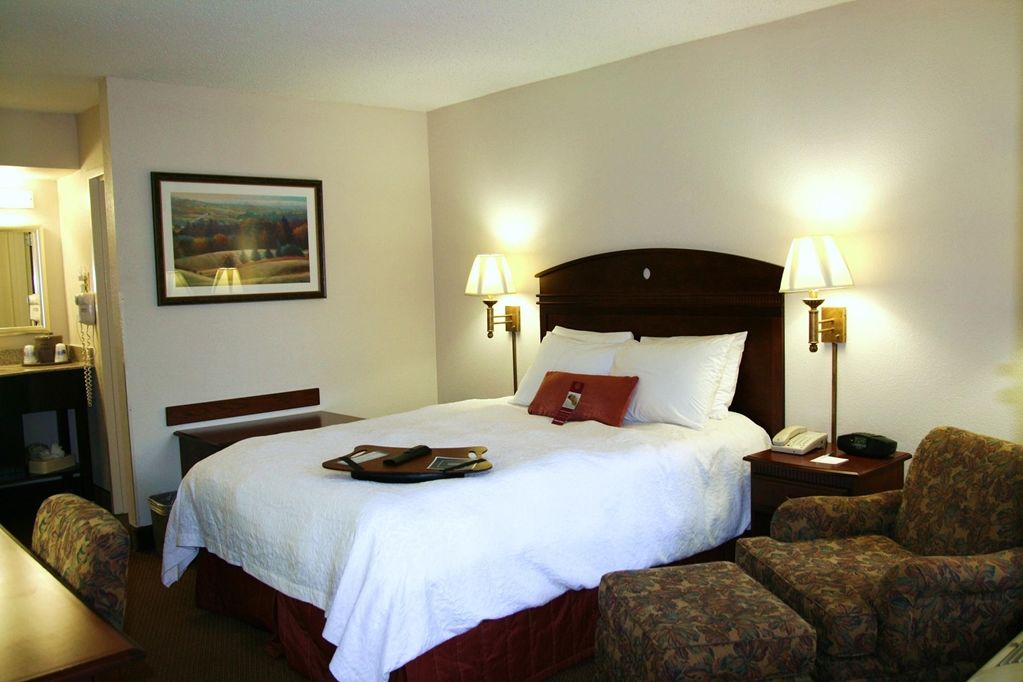 Hampton Inn Dalton Quarto foto